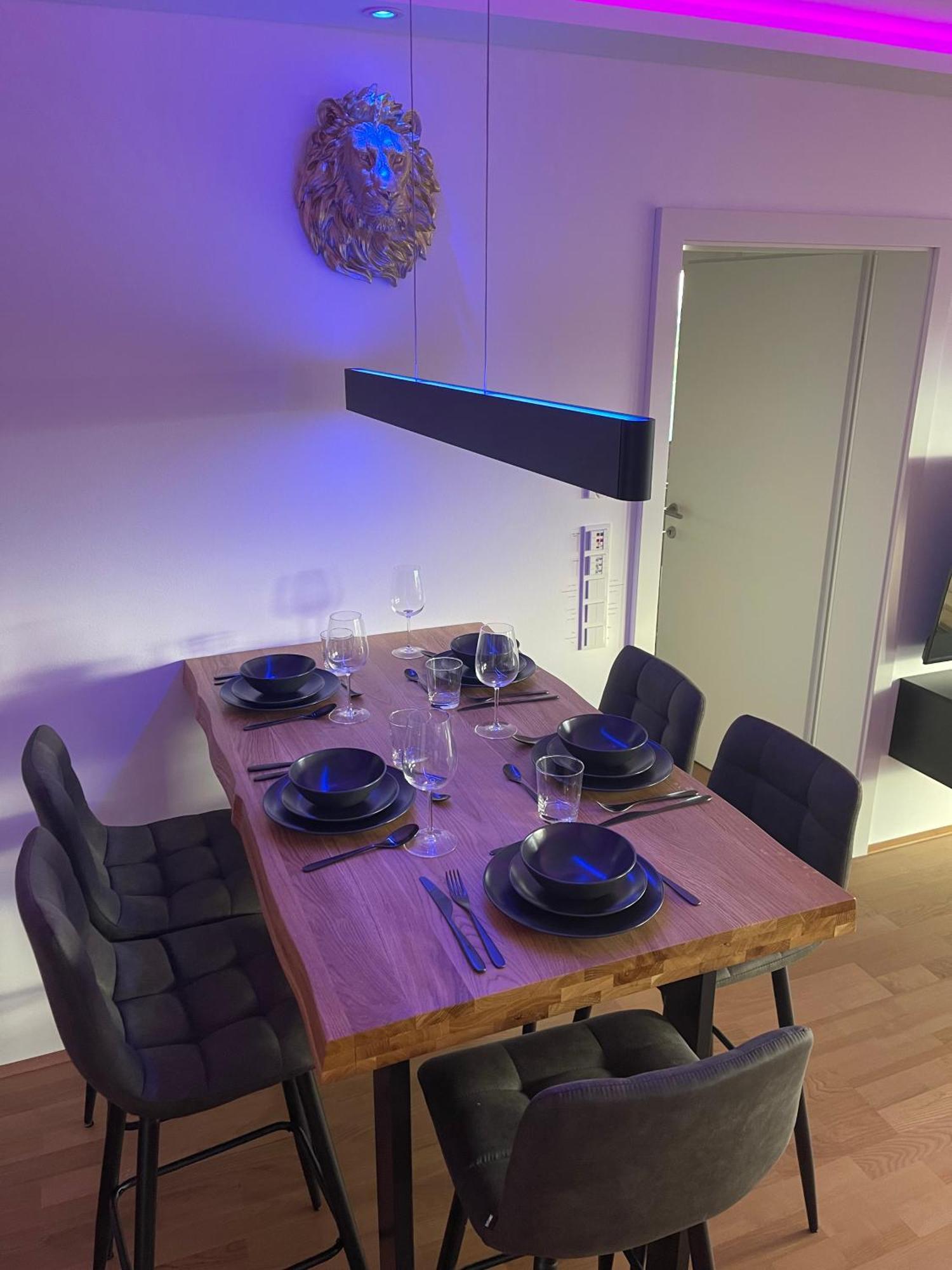 100 Qm Penthouse, Self-Check-In, 2 Parkplaetze Lägenhet Graz Exteriör bild