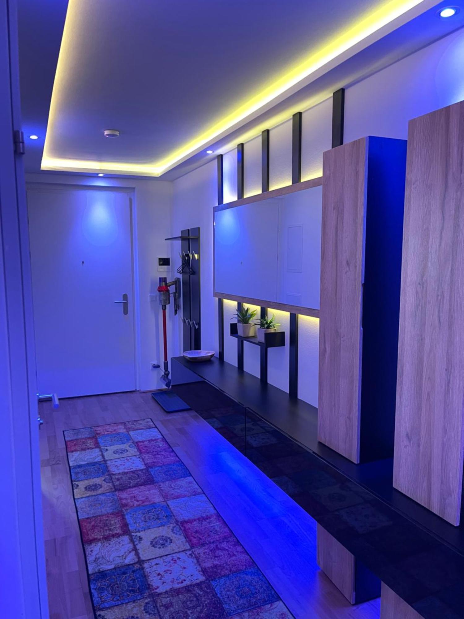 100 Qm Penthouse, Self-Check-In, 2 Parkplaetze Lägenhet Graz Exteriör bild